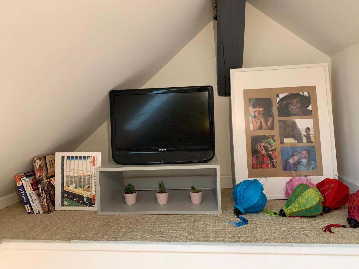 Lovely Studio At Ile Saint-Louis Париж Екстериор снимка